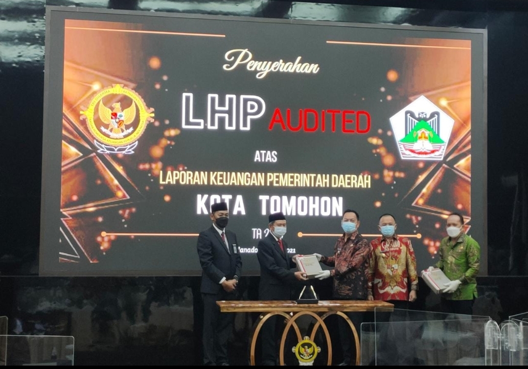 Pemkot Tomohon Sabet WTP Pertama di Era Pemerintahan Caroll Senduk - Wenny Lumentut