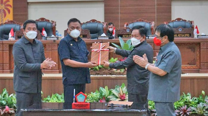 Gubernur Sulawesi Utara dan Ketua DPRD Teken Nota Kesepakatan KUA PPAS APBD 2022