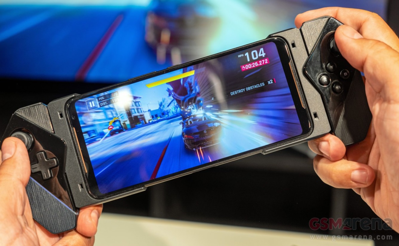 penampakan-asus-rog-phone-dan-gamepadnya-gizmochina.jpg
