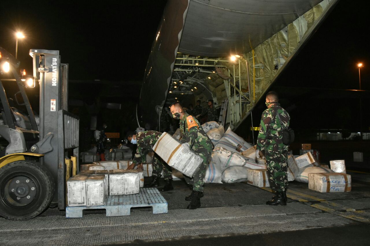 Kesdam XIII/Merdeka Terima Alat Pelindung Diri Dari Yayasan JPCC