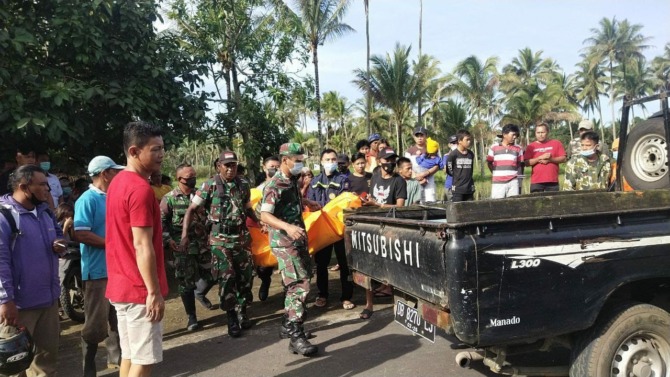 penemuan-sesosok-mayat-di-kebun-di-desa-tombatu-tiga-kecamatan-tombatu-kabupaten-mitra.jpg