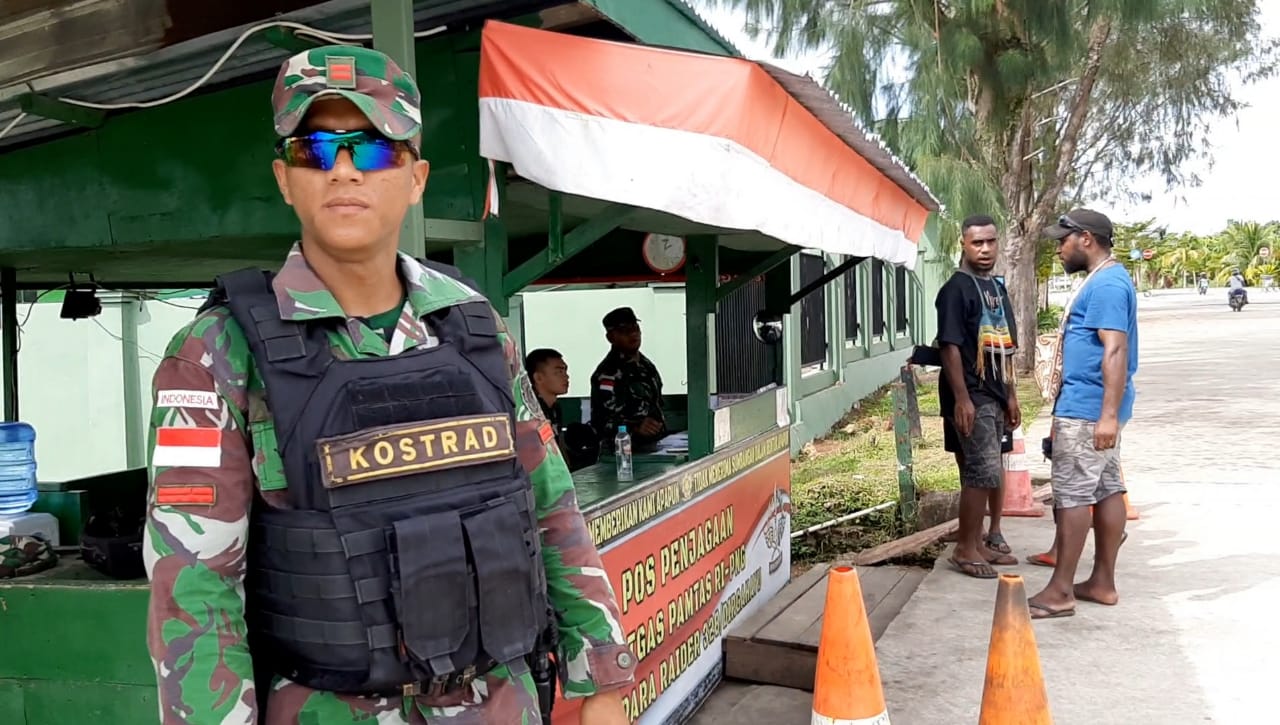 Kisah TNI di Perbatasan, Berhasil Kembalikan Jenderal Kelompok Sipil Bersenjata Papua ke NKRI