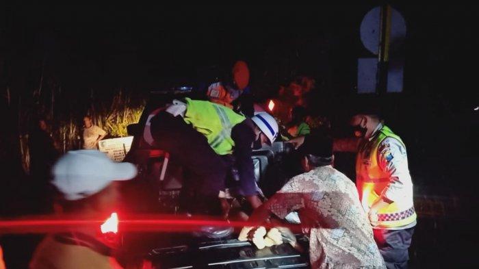 Kecelakaan Maut Pukul 17.45 WIB, Pria Naik Shogun Tewas, Korban Tak Mengetahui Ada Kereta Lewat