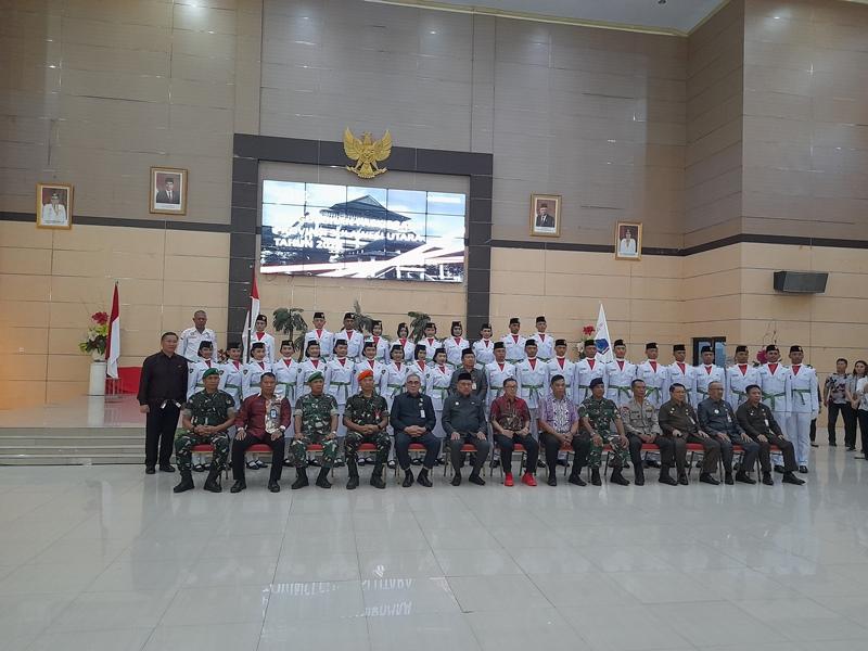 pengukuhan-anggota-Paskibraka-Sulut-di-Graha-Gubernuran-Jumat-1182023-ghjgfjghj.jpg