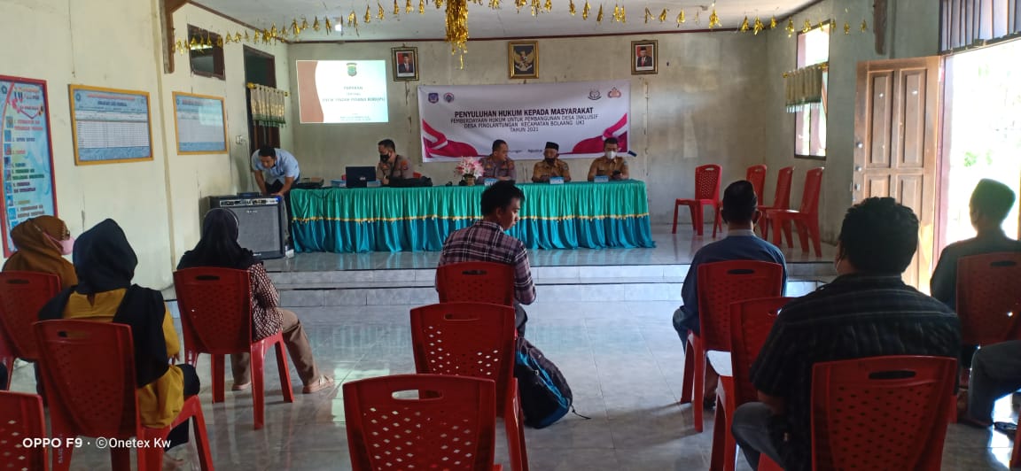penyuluhan-hukum-ke-masyarakat-desa-pinolantungan8678678678.jpg