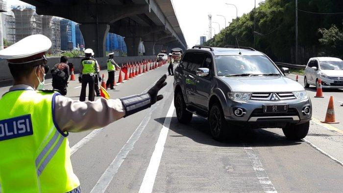 1 Hari Sebelum Idul Fitri 1441 H, Begini Pantauan Arus kendaraan di KM31 Tol Jakarta-Cikampek