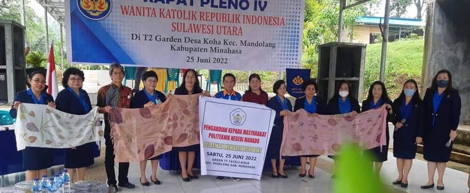 Jurusan Akuntansi Polimdo Gelar Pelatihan Membatik Ecoprint ke WKRI Sulut