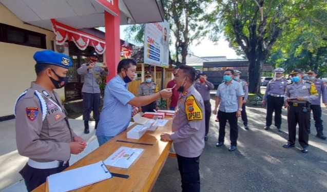 polres-bolmut-menggelar-tes-narkoba-kepada-jajaran-dan-anggota-polres-bolmut.jpg