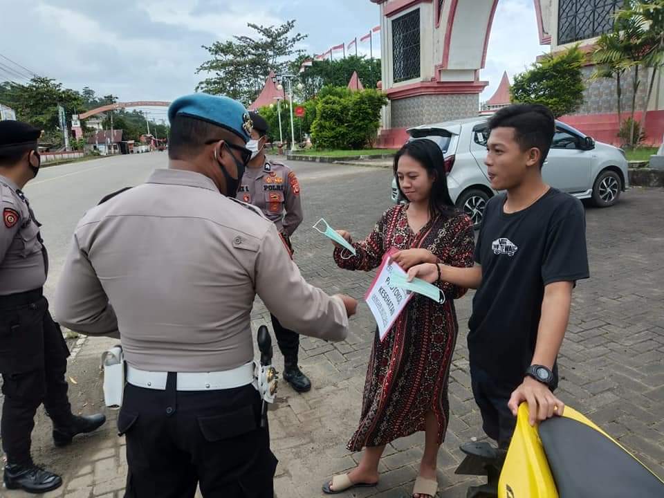 Polres Bolsel Sidak Masker, Banyak Pengendara Putar Balik