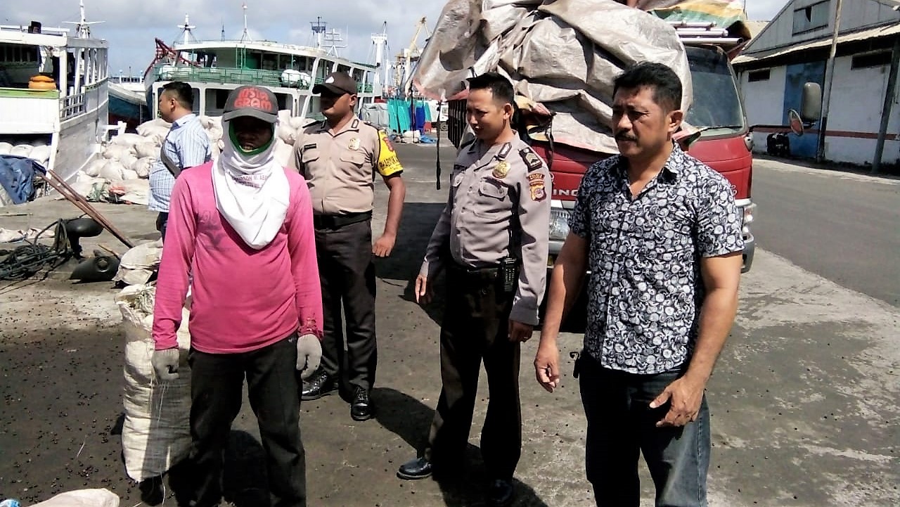 polsek-kps-bitung-gelar-cipkon-di-dermaga-dan-pelabuhan-di-bitung.jpg