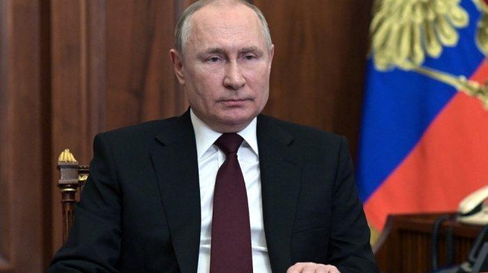 presiden-rusia-vladimir-putin-berpidato-di-kremlin-di-moskow-pada-21-februari-2022.jpg