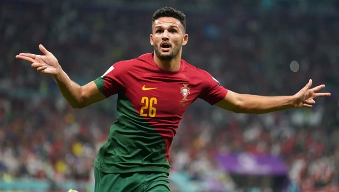 profil-goncalo-ramos-striker-muda-benfica-dan-timnas-portugal-cetak-hattrick-saat-melawan-swiss.jpg
