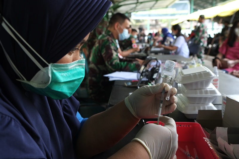 Jajaran Kodam XIII/Merdeka Terus Beri Pelayanan Vaksinasi