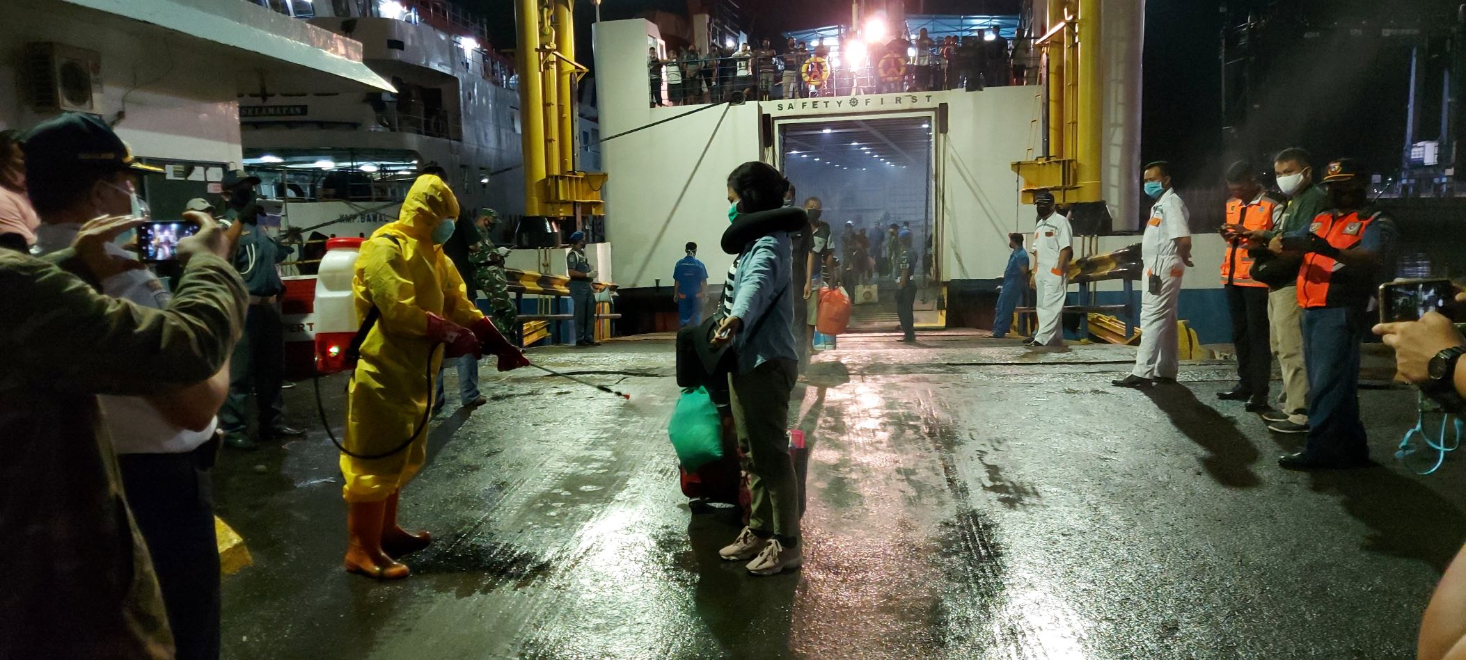 Ratusan Orang Sempat Tertahan di Ternate: Herianto Bersyukur Tiba di Bitung