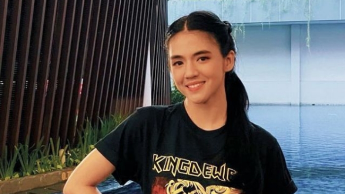putri-una-astari-thamrin-atau-akrab-disapa-dj-una-34534.jpg