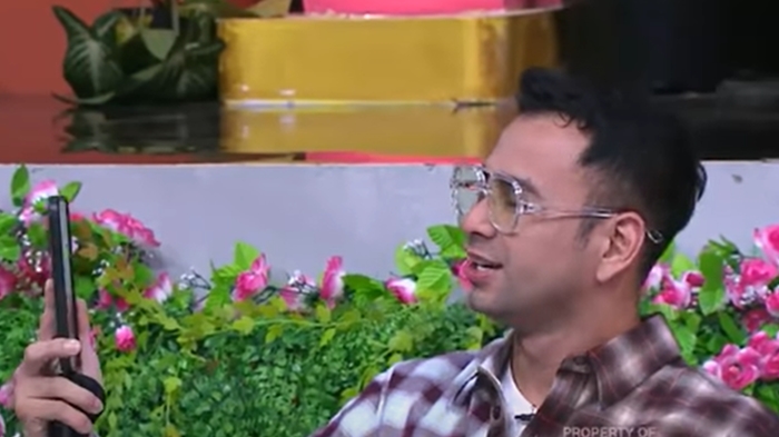 raffi-ahmad-video-call-nagita-slavina-saat-syuting-bareng-nita-gunawan.jpg