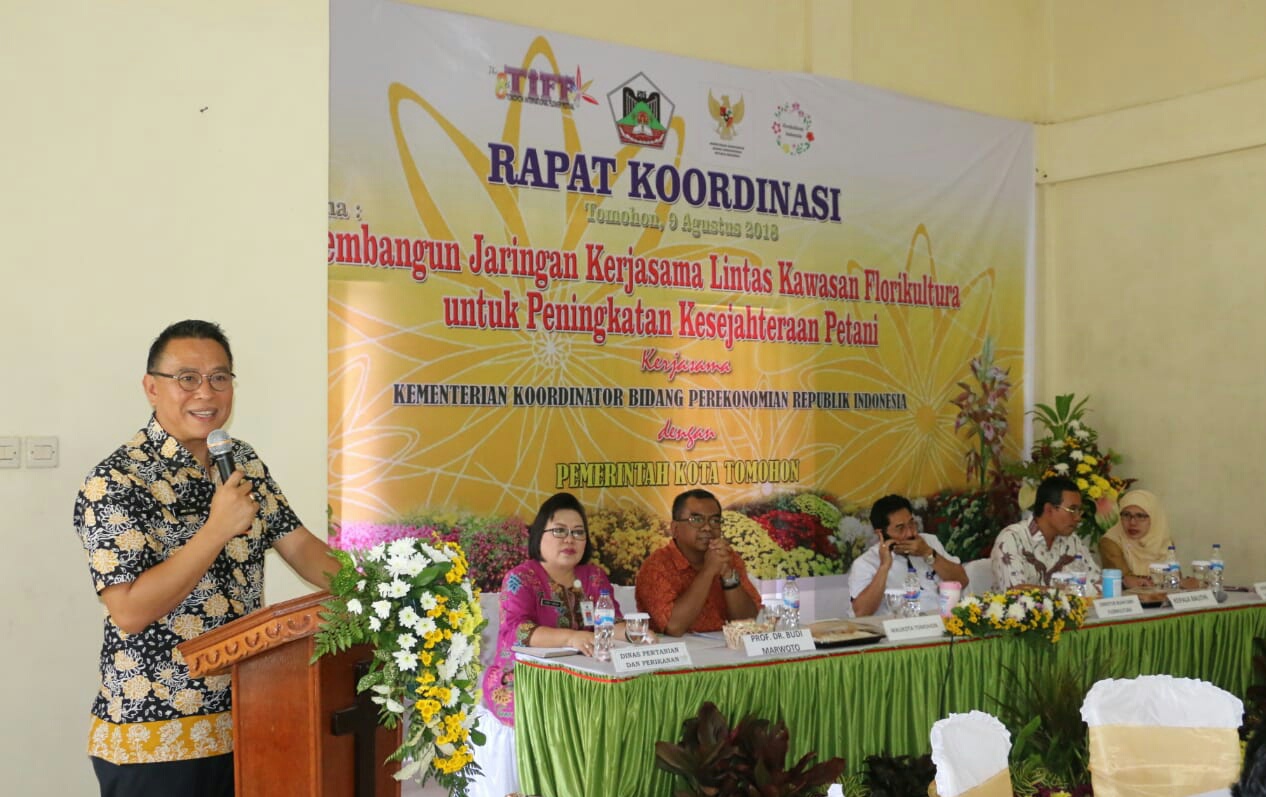 rakor-bersama-kemenko-perekonomian-dan-kementan-ri_20180809_205835.jpg