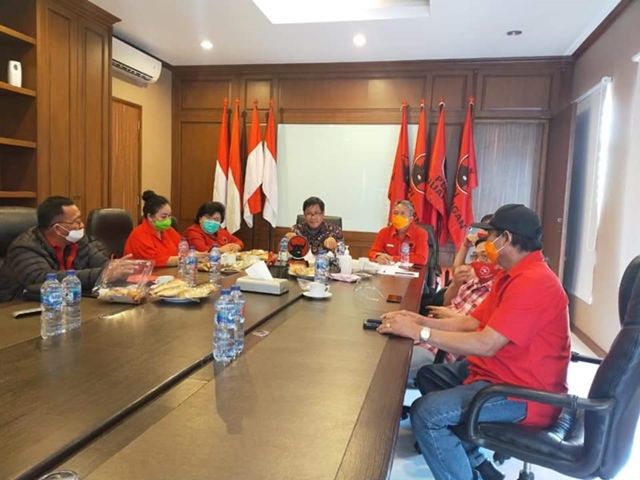 Kakak Olly Dondokambey Optimis PDIP Minahasa Solid di Pilkada Sulut