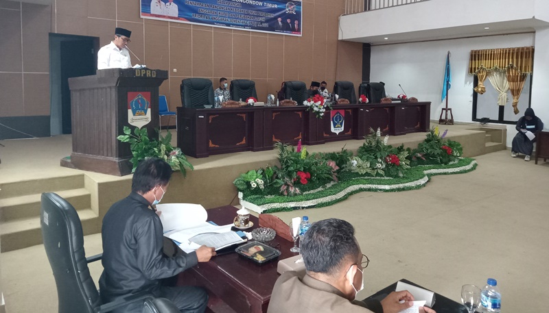 rapat-paripurna-dalam-rangka-penyampaian-rancangan-kebijakan-umum-perubahan-anggaran-kupa.jpg