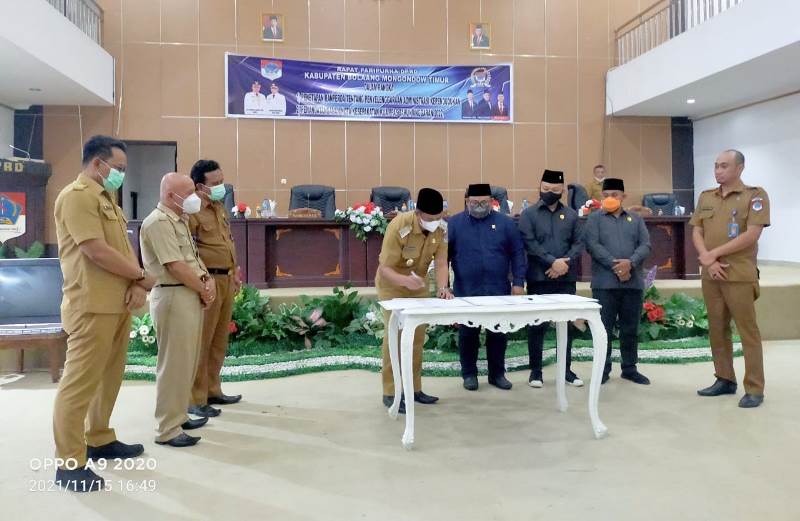 rapat-paripurna-dprd-kabupaten-bolaang-mongondow-timur.jpg