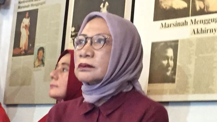 Sosok Ini Sebut Netizen Jangan Samakan Janji Jokowi dengan Kebohongan Ratna Sarumpaet