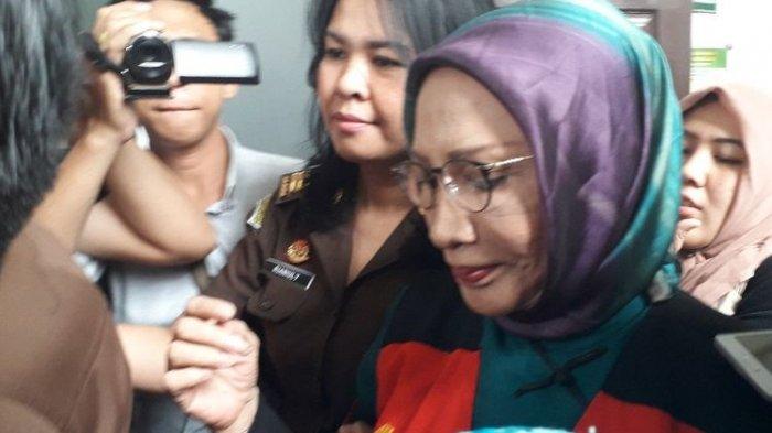ratna-sarumpaet-gelar-sidang-lagi.jpg