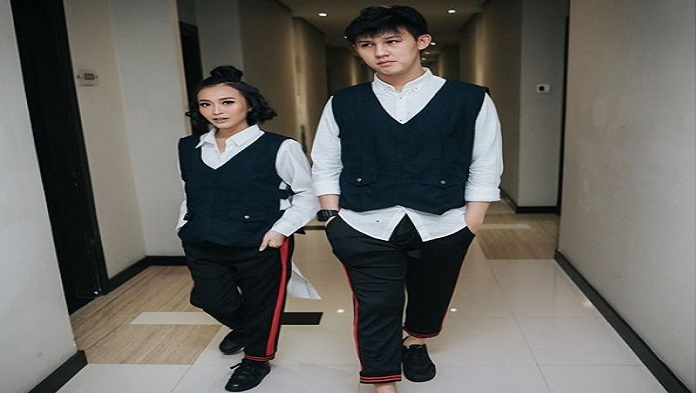Rini Wulandari dan Jevin Julian Tampil Memukau di Peluncuran Samsung Galaxy A6 dan A6+