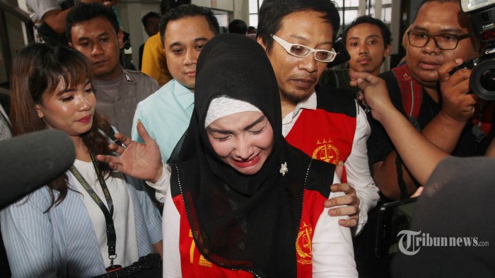 Sudah Mendekam 1 Tahun 7 Bulan, Roro Fitria Masih Kecanduan Narkoba di Penjara