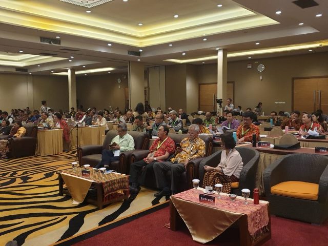 Royke Roring Hadiri Sidang Majelis Pekerja Lengkap di Bogor