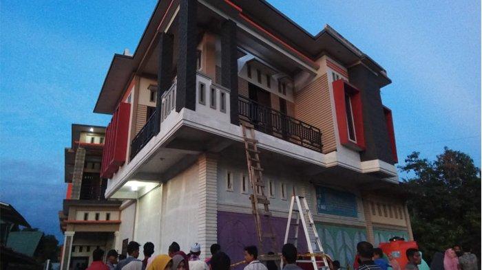 Lihat Ibu, Adik, dan Kakak Dibunuh Ayah Tirinya, Bocah 4 Tahun Loncat dari Lantai 2 & Minta Tolong