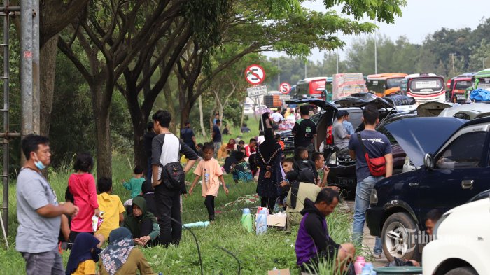 Tol Cipularang Macet, Pengemudi Saling Ngedumel: ''Yang Arah Jakarta Diabaikan''