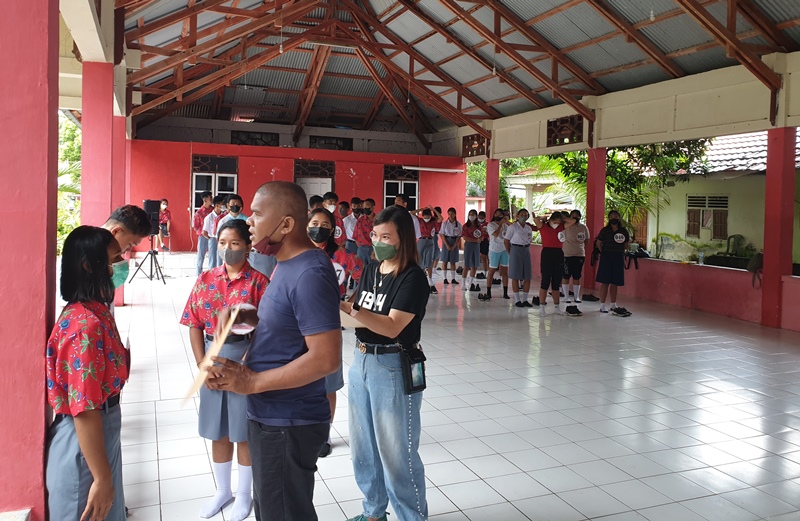 seleksi-calon-paskibraka-yang-berlangsung-di-sma-negeri-1-siau-barat.jpg