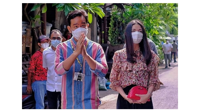 Potret Sederhana Menantu Jokowi Selvi Ananda saat Bertugas Jadi Ketua TP PKK Jadi Sorotan