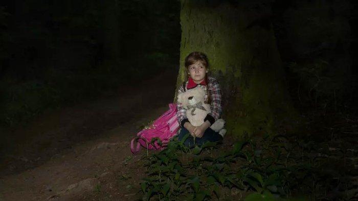 Balita 2 Tahun Tewas di Hutan Sendirian Kedinginan, Ditinggal Orangtua Bertengkar Soal Narkoba