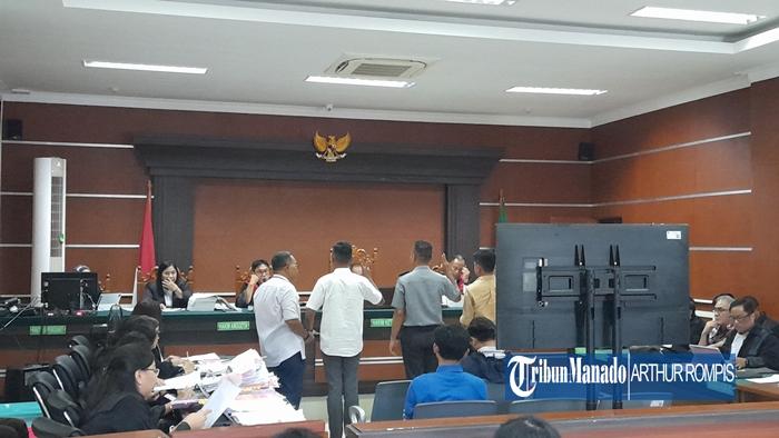 sidang-kasus-korupsi-dana-hibah-Pemprov-Sulut-ke-GMIM-di-PN-Manado.jpg