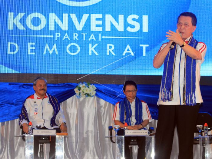 sinyo-harry-sarundajang-ikut-konvensi-partai-demokrat-121212121212121212.jpg