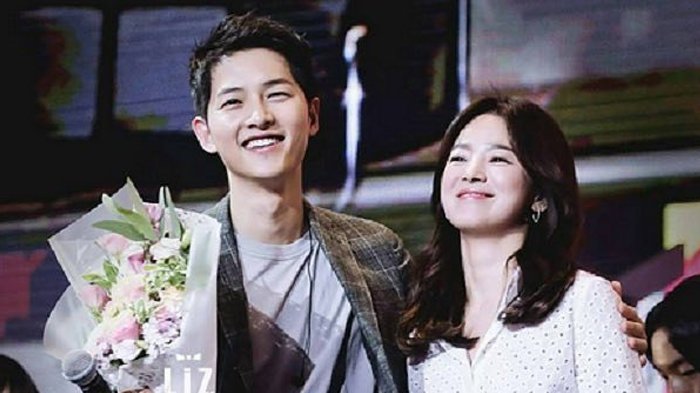 song-joong-ki-dan-song-hye-kyo_20170911_161946.jpg