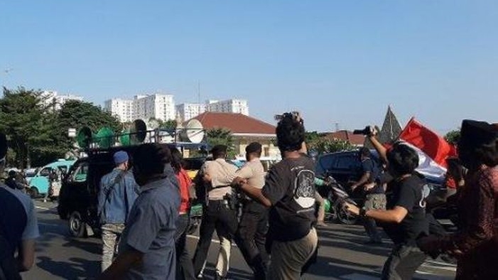 Aksi Dandim Jaksel Hadapi Gatot Nurmantyo, Rebut Teks Pidato: Ini TMP, Jangan Dibawa ke Politik