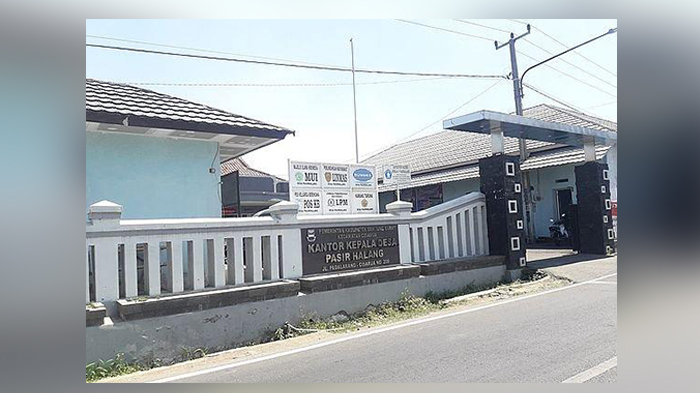 Warga Desa Ini Terpaksa Memandikan Jenazah Menggunakan Air Dari Lima Galon, Kekeringan Melanda