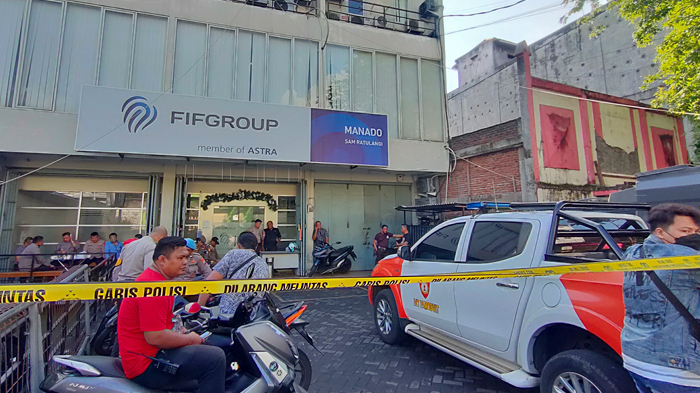 suasana-kantor-fif-manado-pasca-diserang-satpol-pp-manado-2463.jpg