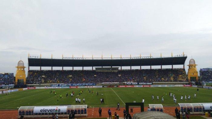 suasana-menjelang-persib-vs-persebaya.jpg