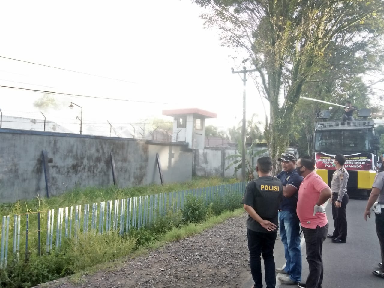 suasana-terkini-kerusuhan-narapidana-di-lapas-manado-3333.jpg