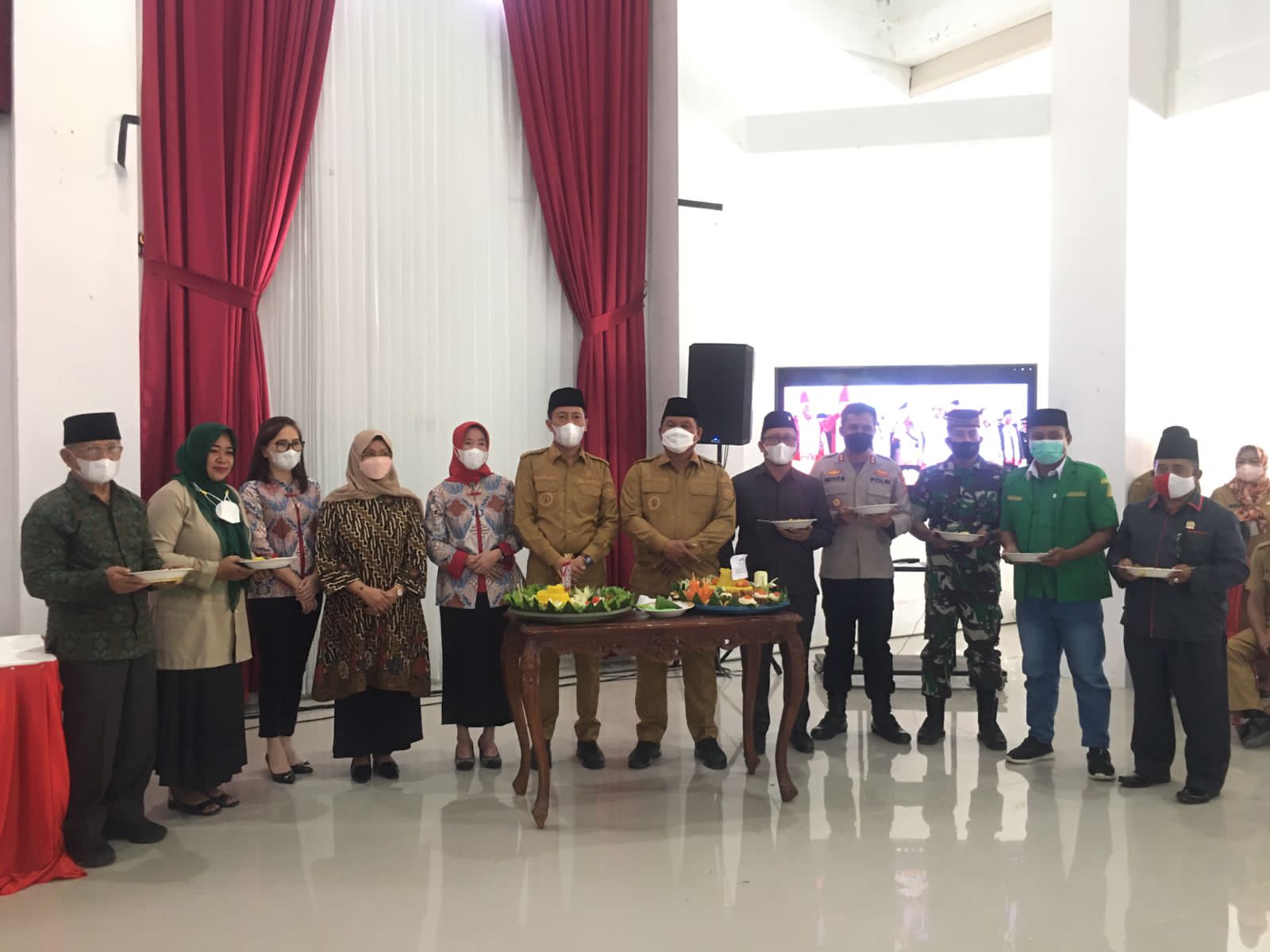 Pemkab Bolsel Gelar Syukuran 1 Tahun Kepemimpinan Bupati Iskandar Kamaru dan Wabup Deddy Abdul Hamid