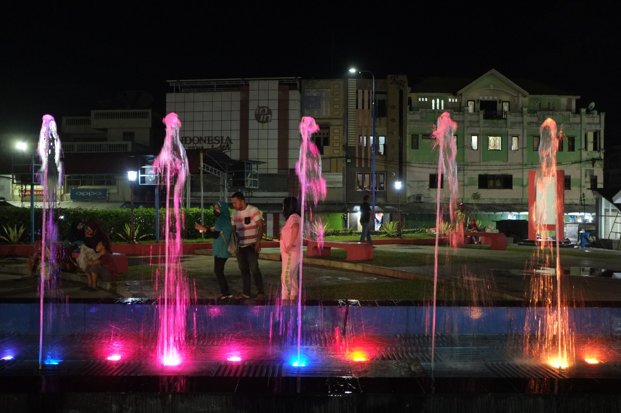 taman-kesatuan-bangsa-tkb-dotu-lolong-lasut-yang-berlokasi-di-kelurahan-calaca0.jpg