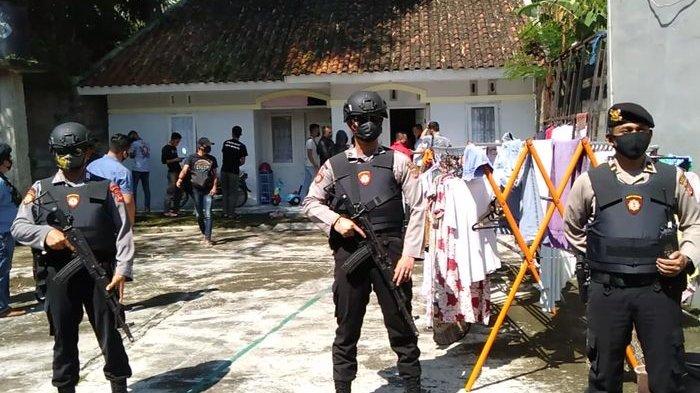 terduga-teroris-berinisial-mt-37-di-tasikmalaya.jpg