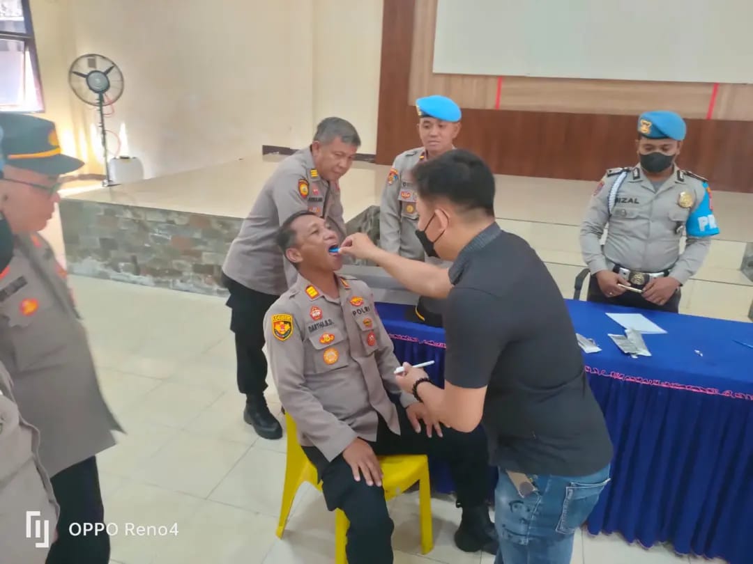 tes-narkoba-mendadak-dilakukan-polres-minsel-5859.jpg