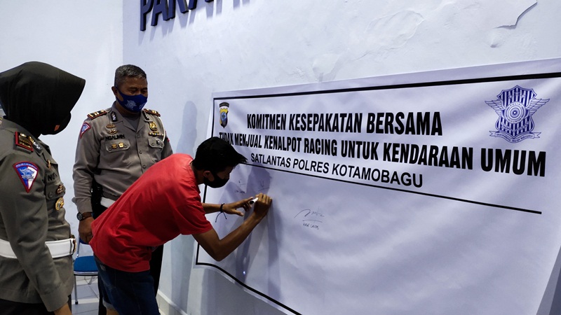 Pengusaha dan Satlantas Kotamobagu Sepakat Tak Jual Knalpot Racing