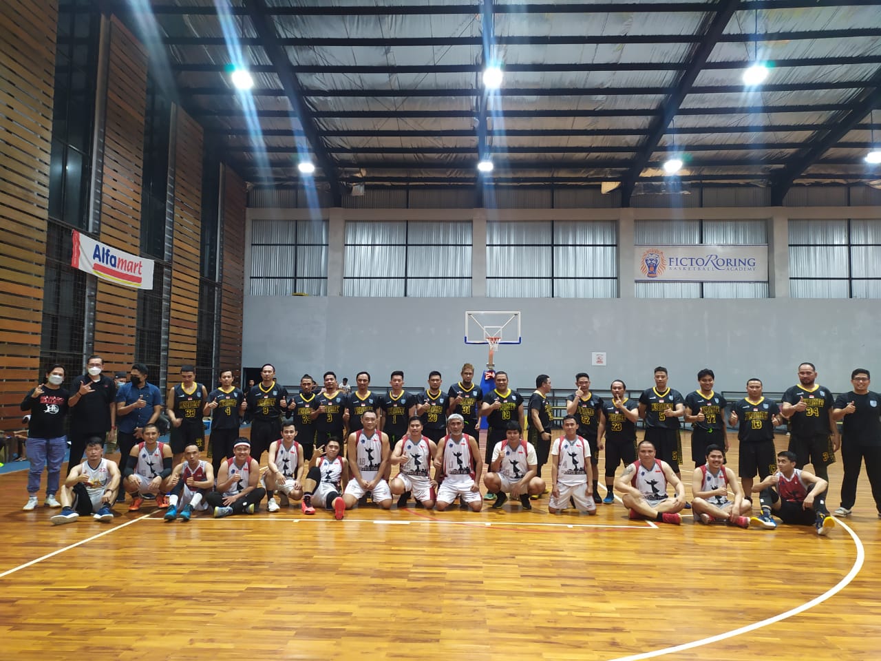 tim-basket-pemprov-sulut-saat-melakukan-laga-melawan-tim-dari-provinsi-gorontali.jpg