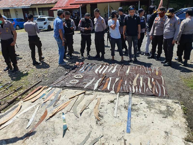 Tim Maleo dan Polres Bolmong Lakukan Operasi Sajam di Titik Rawan Gangguan Kamtibmas