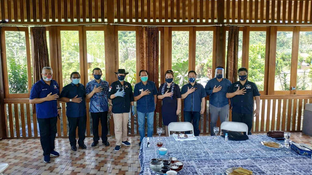 tim-penjaringan-calon-kepala-daerah-partai-nasdem-sulut-usai-pertemuan-di-de-corlano-manado.jpg